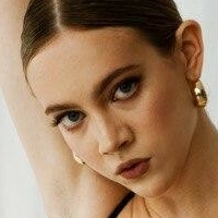 Sunnivaharder Meztelen