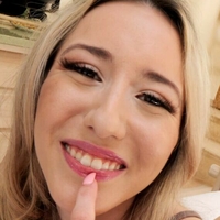 Sweet Sophia Meztelen