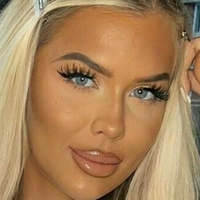 sylvija Meztelen