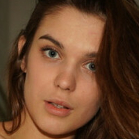 Tatsiana Meztelen