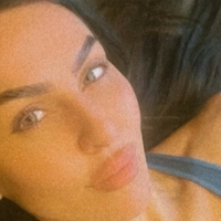 Taylor Bourne Meztelen