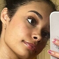 Tazeana Meztelen