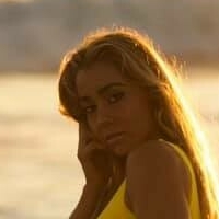 Tess Kielhamer Meztelen
