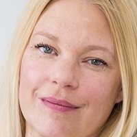 Theresa Hübchen Meztelen