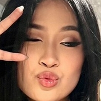 Theresa Nguyen Meztelen