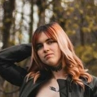 thisislina Meztelen