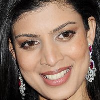 Tina Desai Meztelen