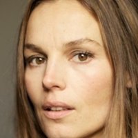 Toinette Laquière Meztelen