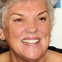 Tyne Daly Meztelen