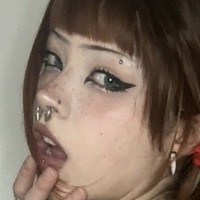 Valvampire Meztelen