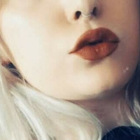 Waifmu Meztelen