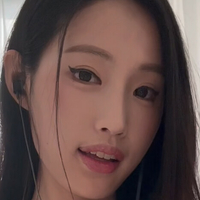 whalsrud0217 Meztelen