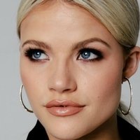 Witney Carson Meztelen