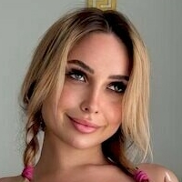 xfreakynikki Meztelen