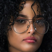 xxxclusivelymami Meztelen