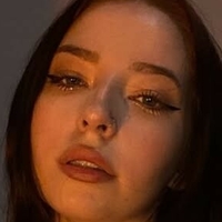 y0urusedbrat Meztelen