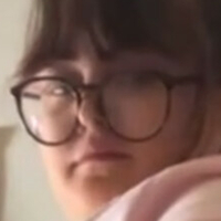 Yikesimbella Meztelen