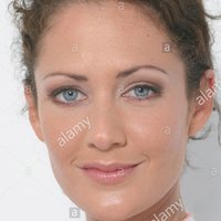 Yvonne Burbach Meztelen